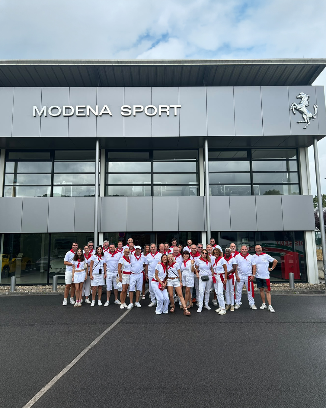Fêtes de Bayonne : une journée rouge et blanche avec Modena Sport